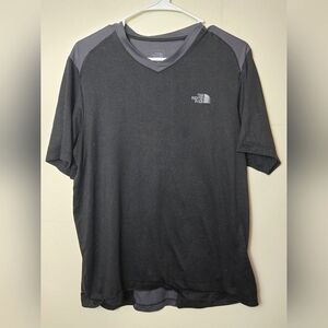 Men's The North Face Flash Dry Short Sleeve Shirt, Size Large